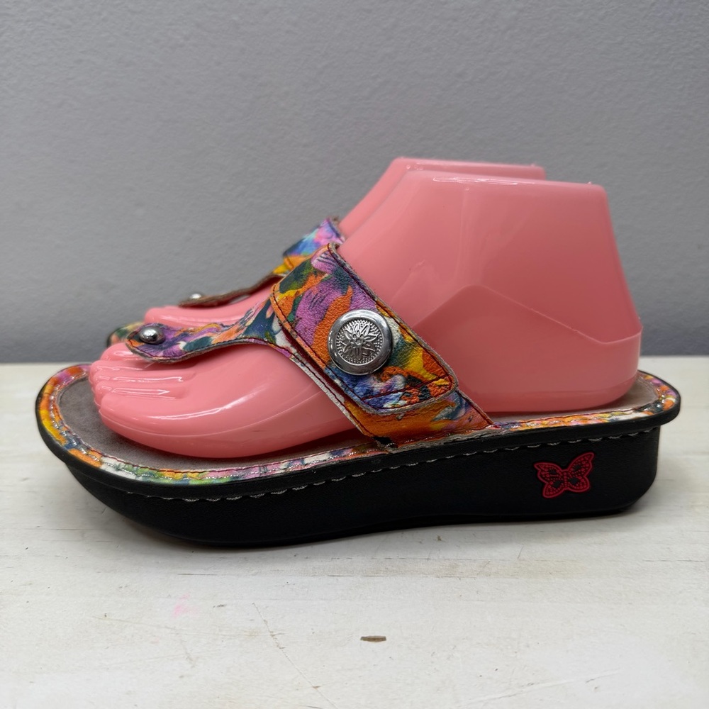 Algeria Carina Floral Thong Sandals Size 37